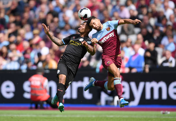 与竞争对手 与竞争对手