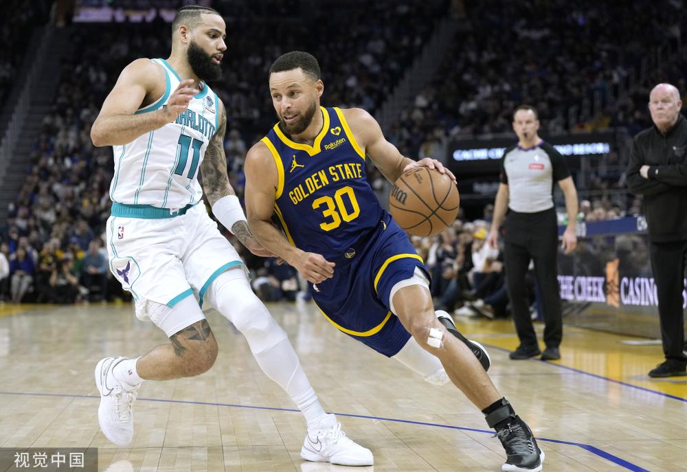 的直塞球 的直塞球